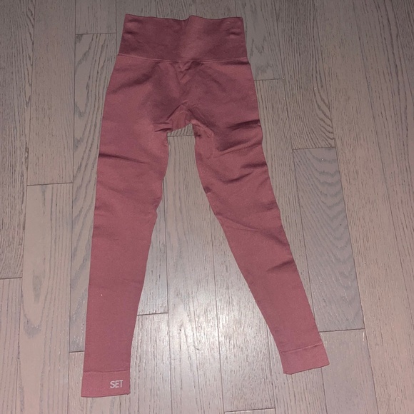 Set Active Sculptflex sports bra and leggings workout set - Picture 4 of 5